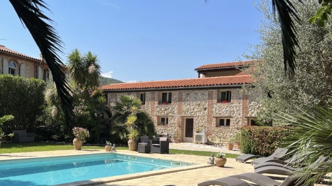 Pyreneanchamois Hotel 1